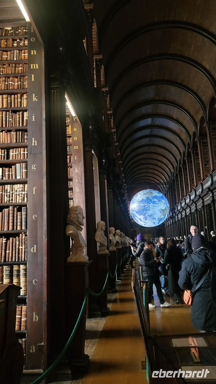 67 - The Long Room im Trinity College in Dublin
