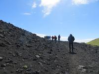 21.06.2016: auf den Westmänner Inseln - Wanderung auf dem Eldfell