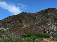 13.06.2016: ... Ziel ist der Kraterrand des Eldborg