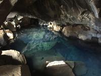 15.06.2016: die Grjotagja-Spalte 