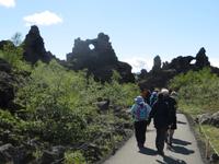 15.06.2016: Spaziergang in Dimmuborgir .. wo die Weihnnachtsmänner wohnen