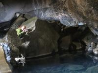 15.06.2016: die Grjotagja-Spalte 