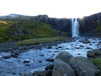 034_Wasserfall am Wegesrand