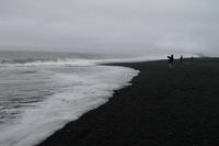 Fotostopp an den Felsnadelfelsen von Vik-i-Myrdal