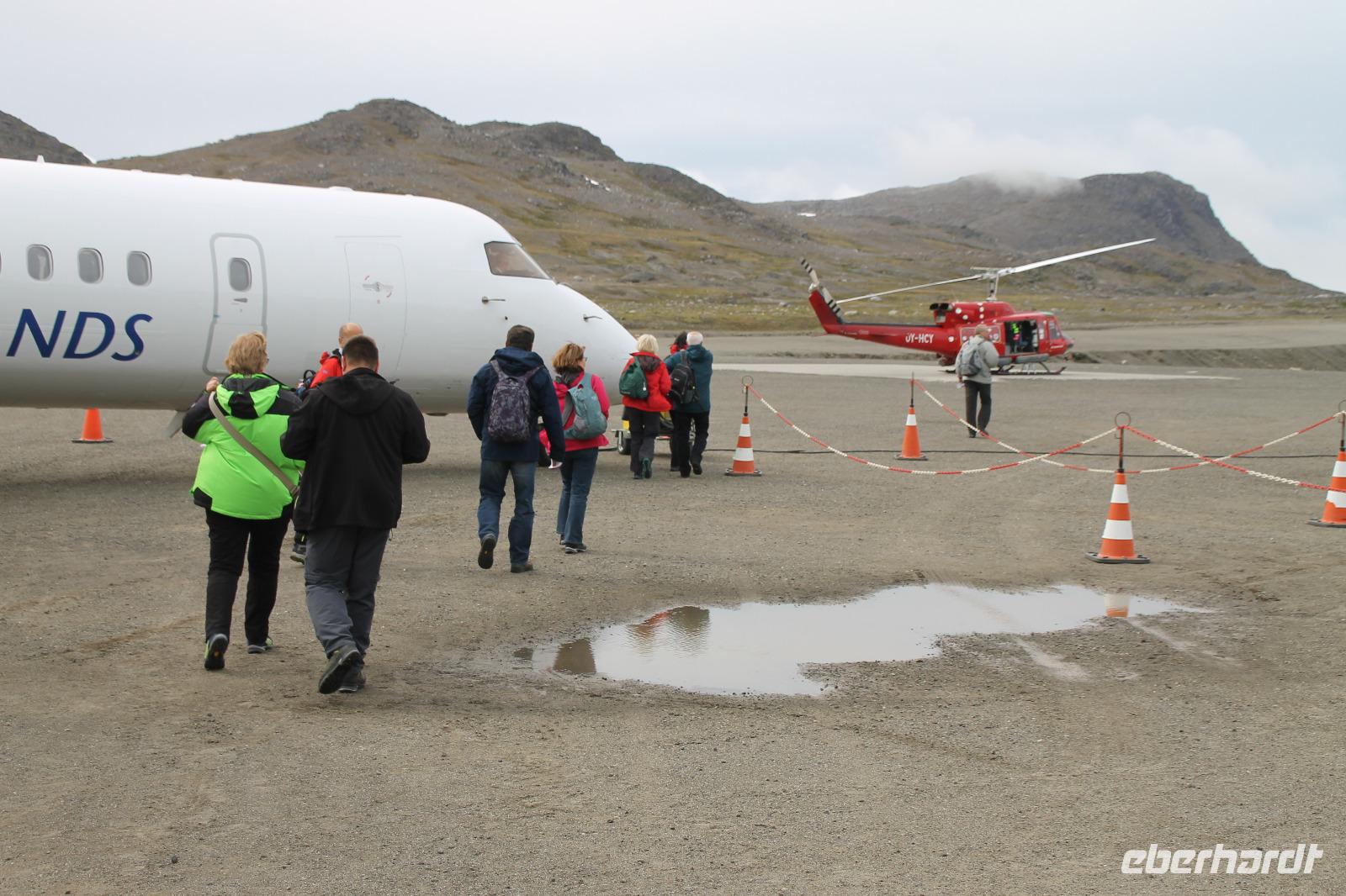 Ankunft in Grönland - Flughafen Kulusuk