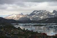 Blick auf Tasiilaq in Grönland