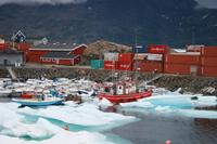 Eisschollen im Hafen von Tasiilaq