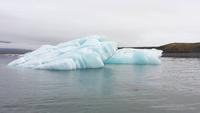in der Gletscherlagune Jökulsarlon