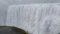 Detifoss Wasserfall - Rundreise Reisekombination Island und Grönland 