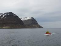 Einfahrt in den Hafen von Ísafjördur – Westfjorde Islands
