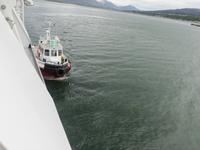 Das Lotsenboot legt an 