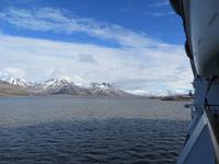 Ausfahrt aus dem Hafen von Longyearbyen