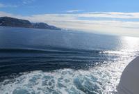 Ausfahrt aus dem Hafen von Longyearbyen