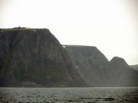 Das Nordkap vom Meer aus – leider verregnet