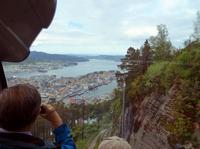 Fahrt mit der Fløybahn hinab nach Bergen