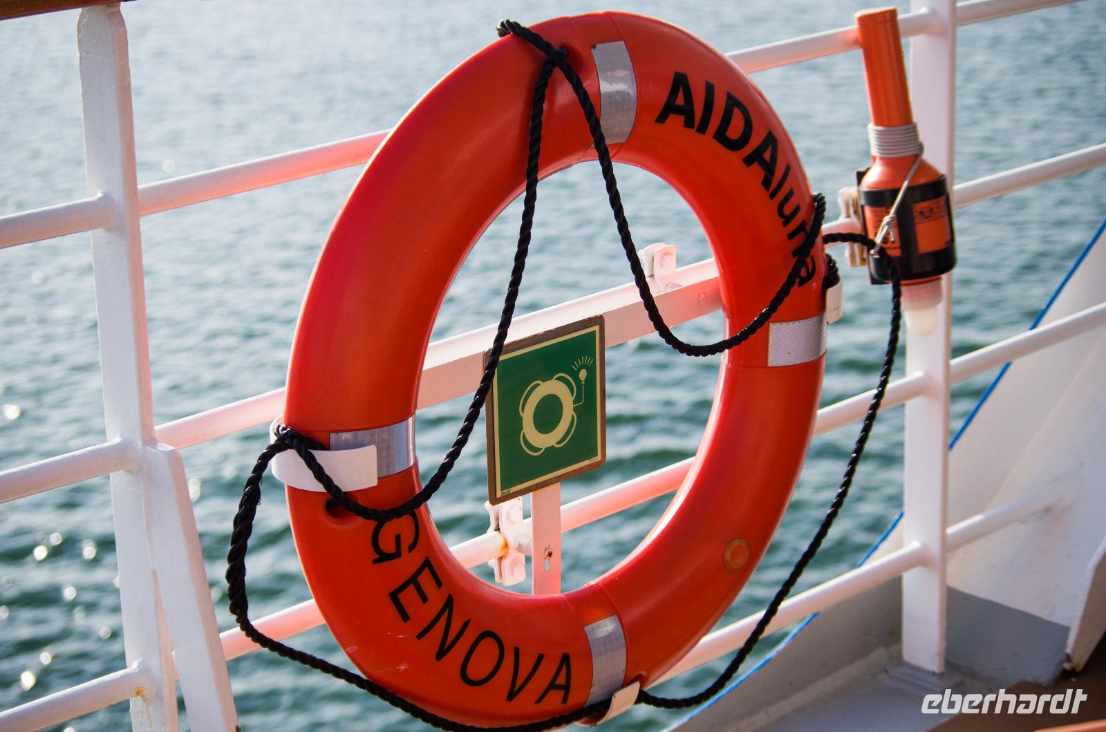 AIDAluna - Auslaufen in Kiel