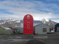 Weihnachtsmannbriefkasten auf Spitzbergen