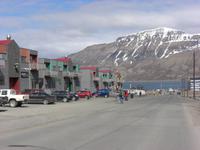 Longyearbyen - eine der beiden Haupstrassen