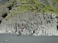 Die Basaltsäulen am Reynisfjara