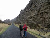 Im Thingvellir Nationalpark - im Niemandsland zwischen Europa und Amerika