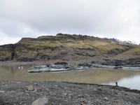 am Ausläufer des Gletschers Solheimajökull