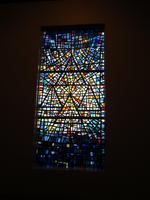 Mosaikfenster in der Kirche in Skálholt