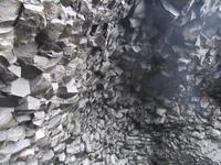 Basalthöhle am Strand von Vik