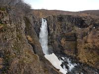 Island, Süden, Wanderung zum Svartifoss Wasserfall