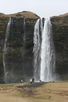 Am Seljalandsfoss