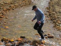 Snorri hüft geübt über den Fluss