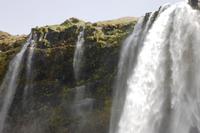 Der Wasserfall Seljalandsfoss
