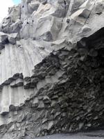 Basaltsäulen Reynisfjara Hálsanefshellir