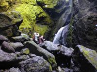 Am verstecken Wasserfall in Thorsmörk