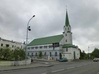 Kirche am Stadtsee Tjörnin in Reykjavik