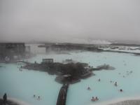 Im 37 bis 42 Grad warmen Wasser der blauen Lagune konnten wir ein entspannendes Bad nehmen.