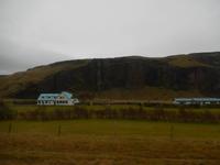 Typisch mit Wellblech verkleidete Häuser.