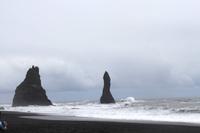 Schwarzer Strand an der Südküste