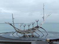 Sonnenfahrt-Skulptur