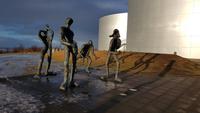 Island, Reykjavik, Musiker vor dem Perlan