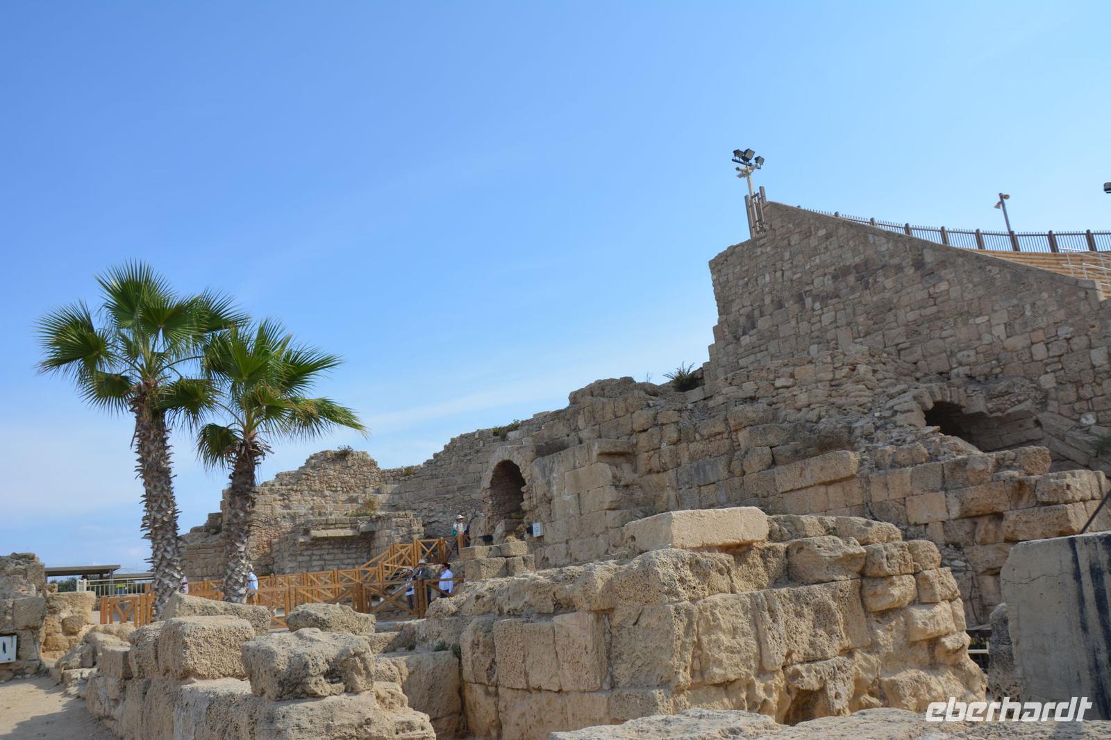 15 Ausgrabungen in Caesarea