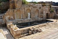 das Nymphäum (Stadtbrunnen) von Caesarea