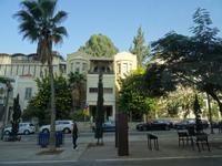 Tel Aviv - Häuser im Bauhaus-Stil auf dem Rothschild Boulevard