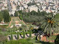 Baha'i Gardens - Blick auf das Mausoleum und Garten