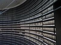 Jerusalem - Yad Vashem - Halle der Namen mit den Dokumenten der vernichteten Juden
