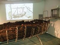 Jesusboot und antikes Mosaik