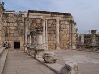 Kapernaum- in der Synagoge