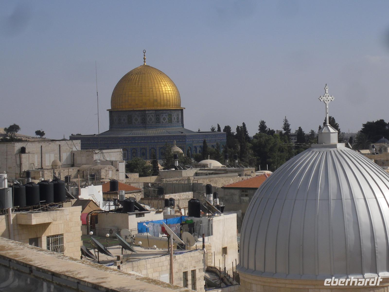 8.Tag, 31.10.2013: Ausblick von der Dachterrasse des österreichischen Hospizes auf die Altstadt Jerusalems