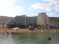 Baden im Toten Meer