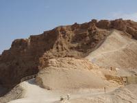 Masada - Blick auf die Felsenfestung vom Abstieg