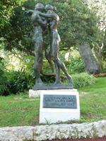 Diese Skulptur trägt den treffenden Namen 